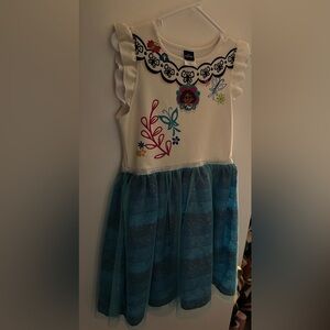 Disney Encanto dress - size 14/16.